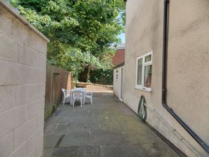 Photo 6- click for photo gallery